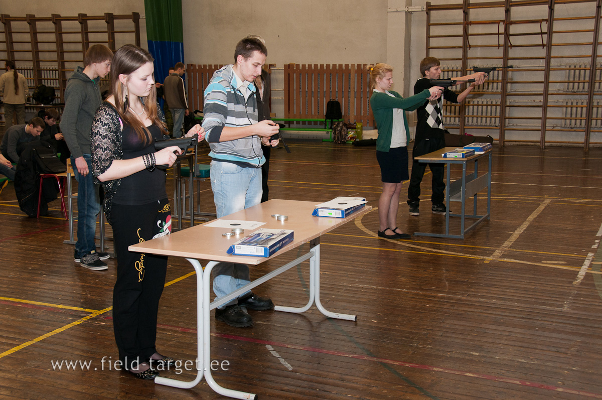 Neljal rajal lastes läksis võistlused kiiresti